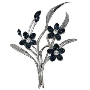 Silver Tone Rhinestone Flower Brooch Elegant Vintage Style Floral Statement Pin
